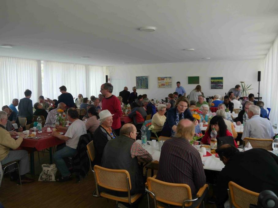 Seit 20 Jahren lädt Sant’Egidio zum Gedenken an Wurzelsepp und alle Freunde ein, die auf der Straße und in Armut gestorben sind
